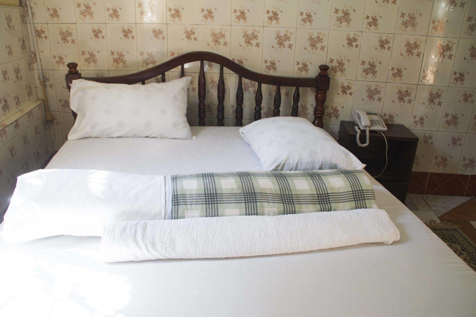 Keba Inn Lyamutundwe المظهر الخارجي الصورة